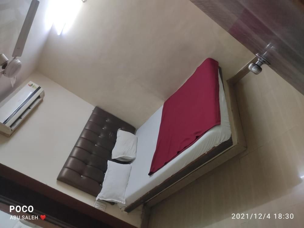 Hotel Janata Residency Mumbai Exteriör bild